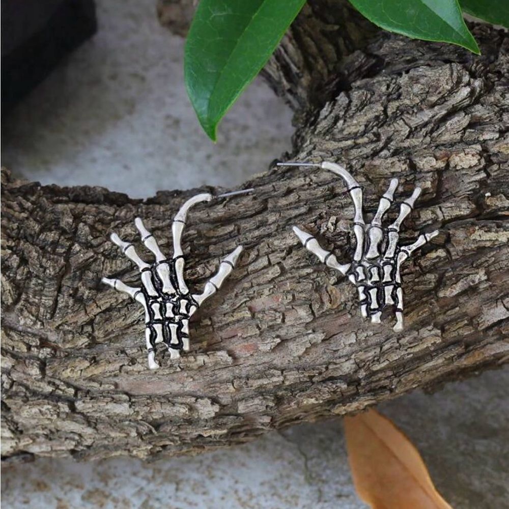 Gothic Skeleton Hand Earrings, Silver Color, Engraved details